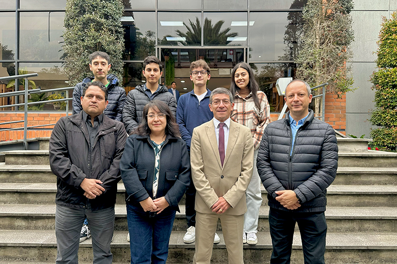 Estudiantes de Ciencias de la Computación destacan en el Aleph Hackathon 2026